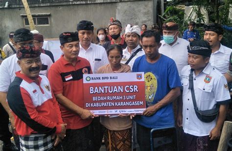 Bank Bpd Bali Bantu Bedah Rumah Warga Terdampak Seragam Bpd - Seragam Bpd