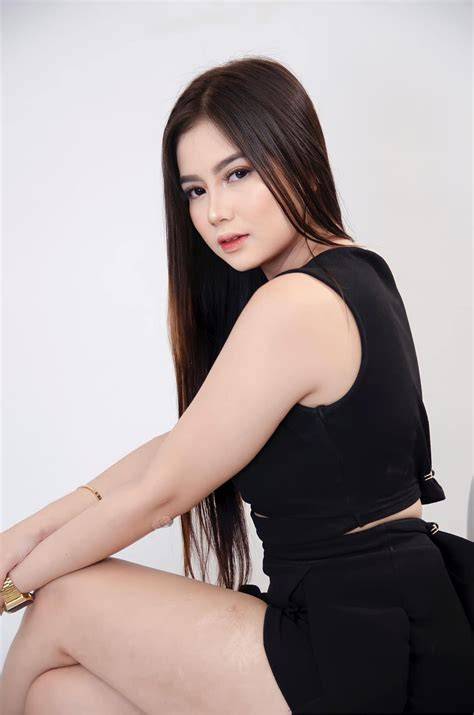 barbie reyes nude