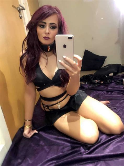 barbiegotthicc creator profile