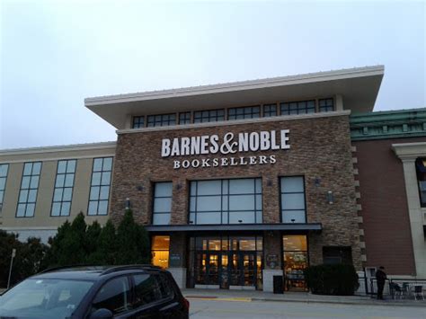 Barnes Noble Oak Brook