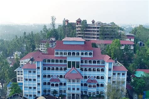 Barton Hill Engineering College