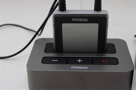 Basestation With Icom Phonak