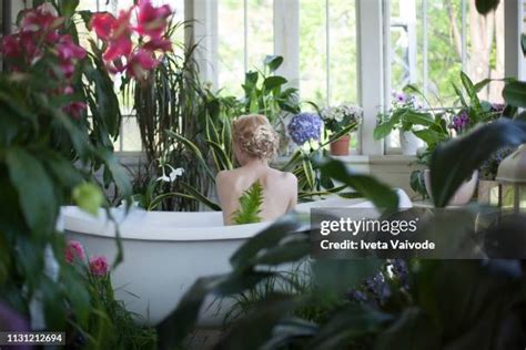 bathtub nude