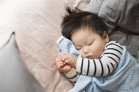 bayi tidak bisa tidur