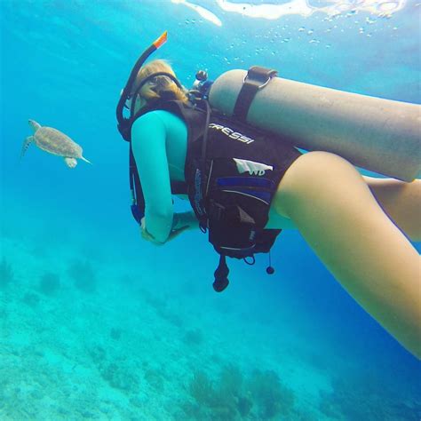 beach babe and diver