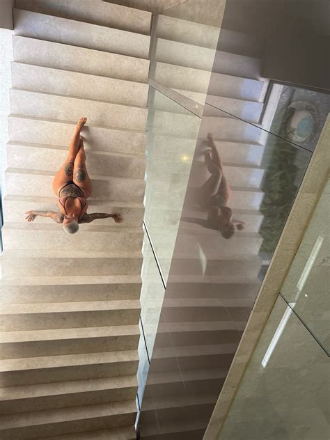 becgorton nude