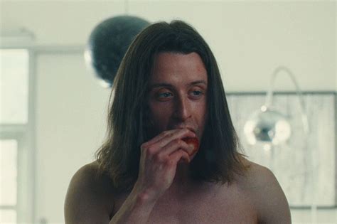 behind the scenes nude