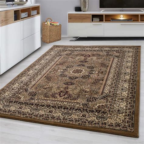 beige orientalisk matta