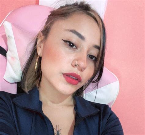 bella gamer OnlyFans leaked content