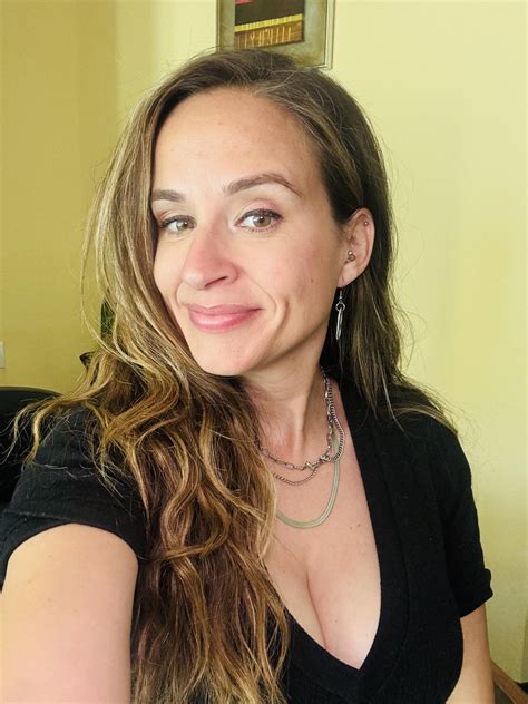 bellasuede OnlyFans leaked content