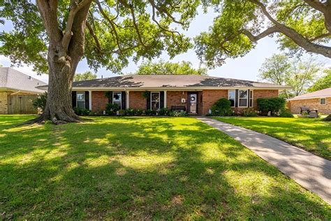 belle chasse singles