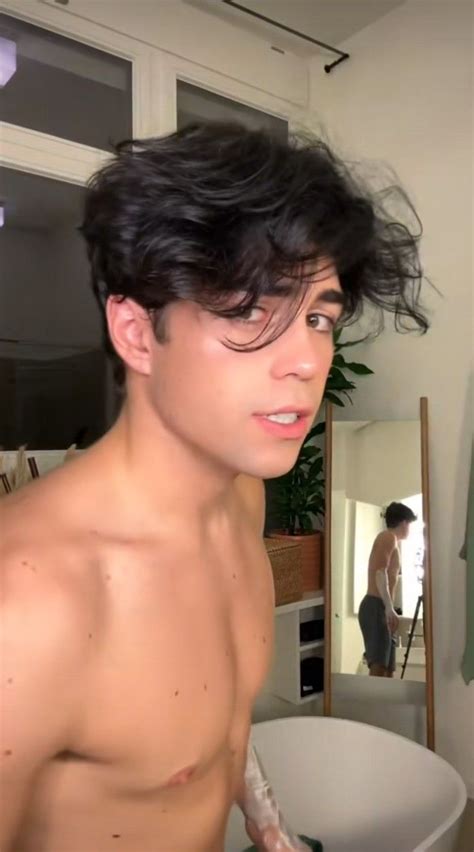 benjikrol nude