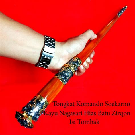 bentuk tongkat sukarno dan tongkat komando kayu