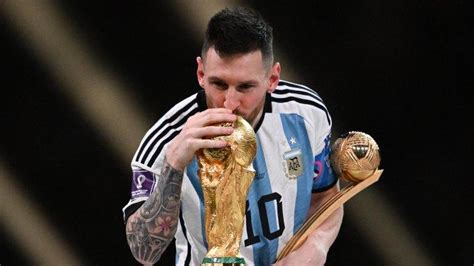 BERAPA UMUR LIONEL MESSI：Lima Peraih Ballon d`Or Termuda, Messi Urutan Berapa?