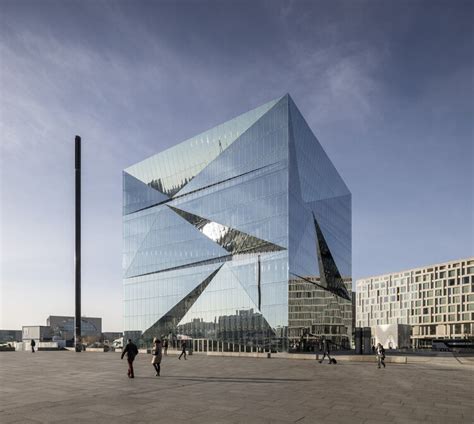 Berlin New Architecture A Guide To The New Buildi