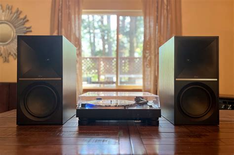 Best Speakers For Turntable