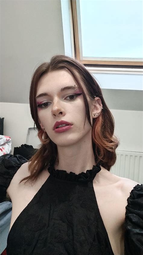 betajizz nude