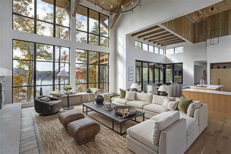 Artistas Destacados en el Big Room