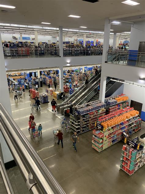Shopping at Walmart Supercenter on Turkey Lake Road in Orlando, Florida -  Store 4332