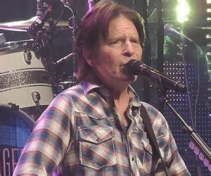 bio biography fogerty john
