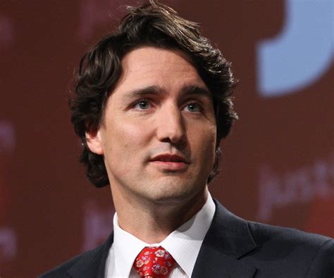 bio of justin trudeau