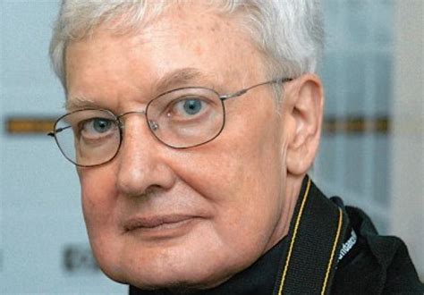 bio of roger ebert