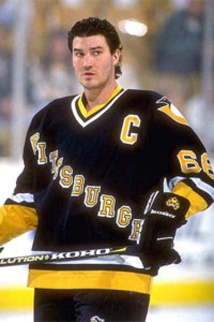 bio on mario lemieux