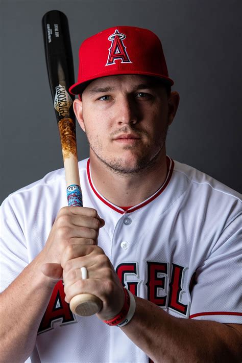 bio on mike trout