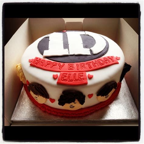 biography about 1 direction cakes