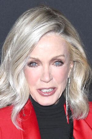 biography donna mills