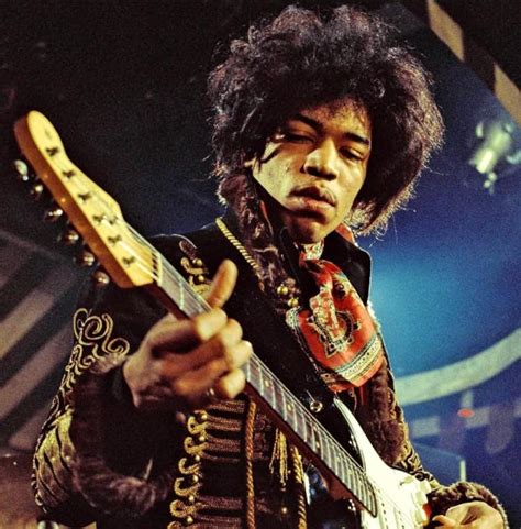 biography first hendrix jimi