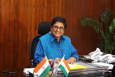 biography kiran bedi