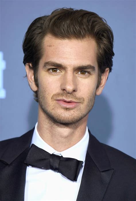 biography of andrew garfield