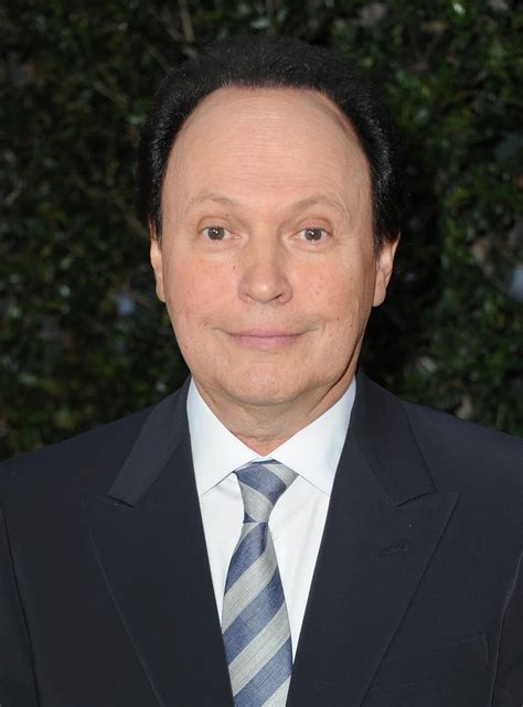 biography of billy crystal