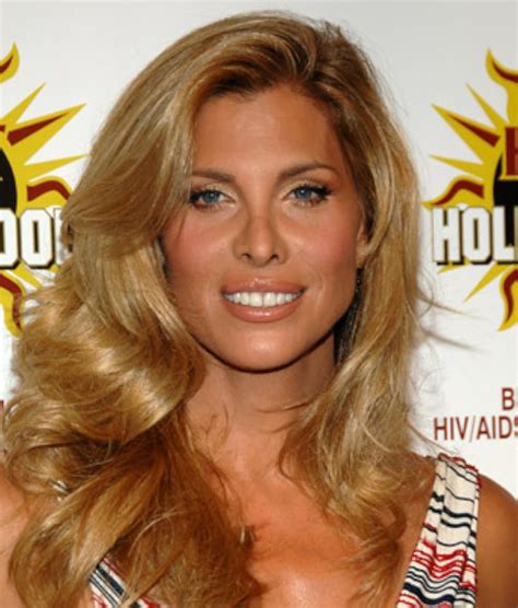 biography of candis cayne