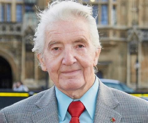 biography of dennis skinner