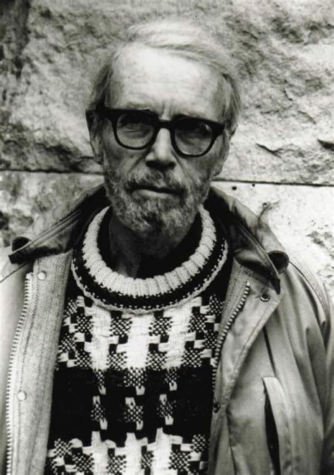 biography of james munves