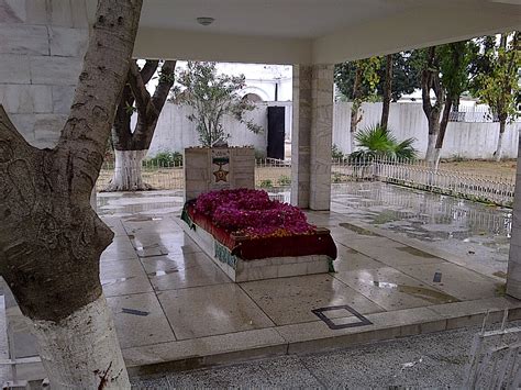 biography of major aziz bhatti grave