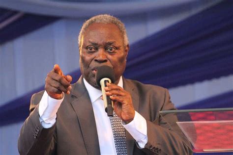 biography of pastor w f kumuyi messages