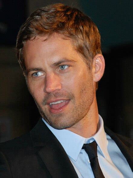 biography paul walker dalam bahasa indonesia wikipedia