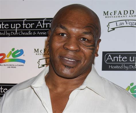 biography people mike tyson