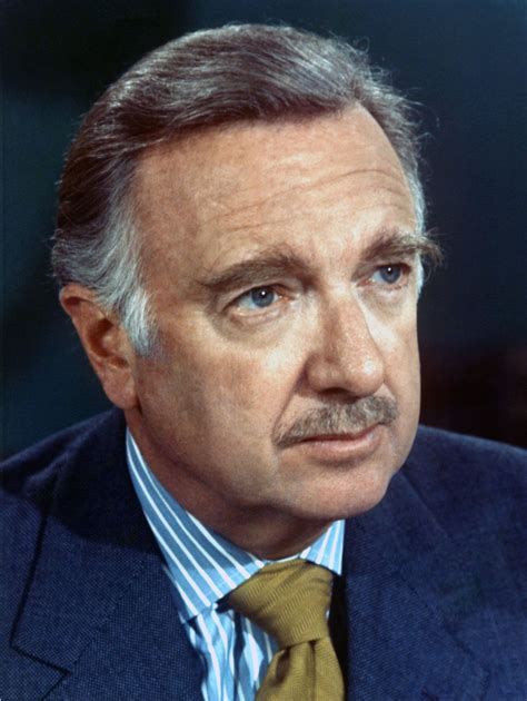 biography walter cronkite