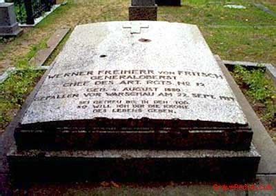 biography werner klemperer grave