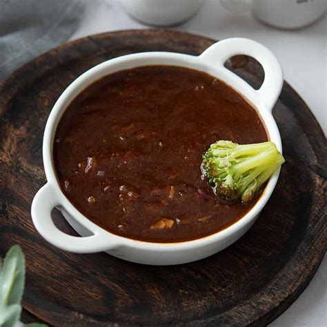 black and white sauce