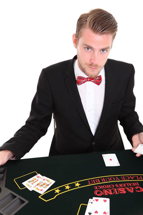 blackjack dealer and player tie thml