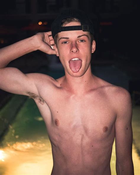 blake gray nude