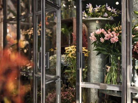 blomsteraffärer halmstad