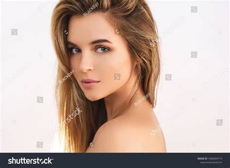 blonde nude sexy
