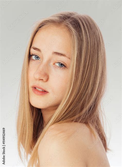blonde nude strip