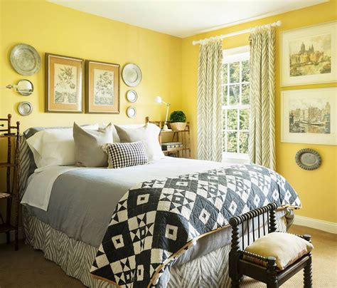 Blue And Yellow Accent Colors For A Bedroom
